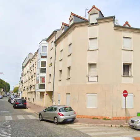 Apartament Jungle Choisy-le-Roi